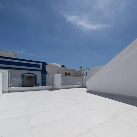Atico Con Gran Terraza Privada Cerca De La Playa Nerja