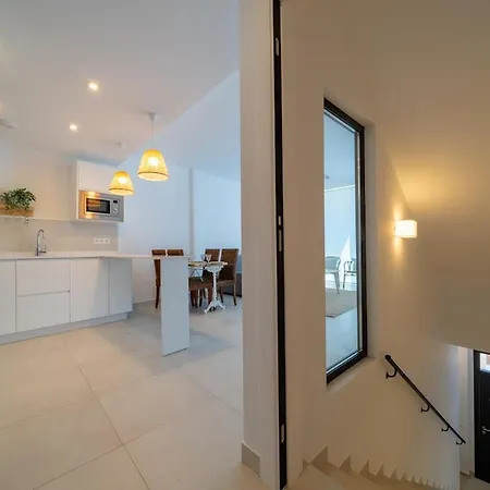Atico Con Gran Terraza Privada Cerca De La Playa Apartment